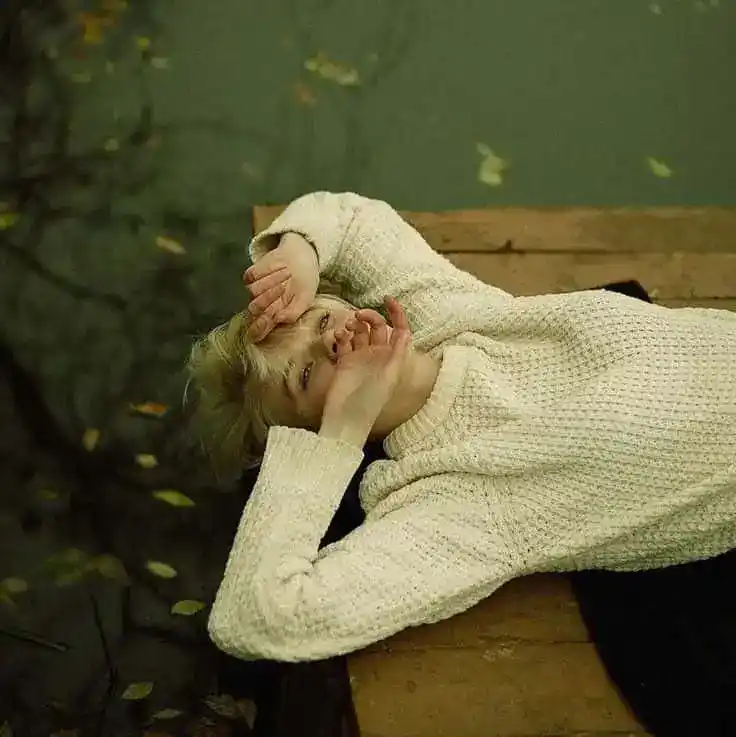 depressed sad girl dp