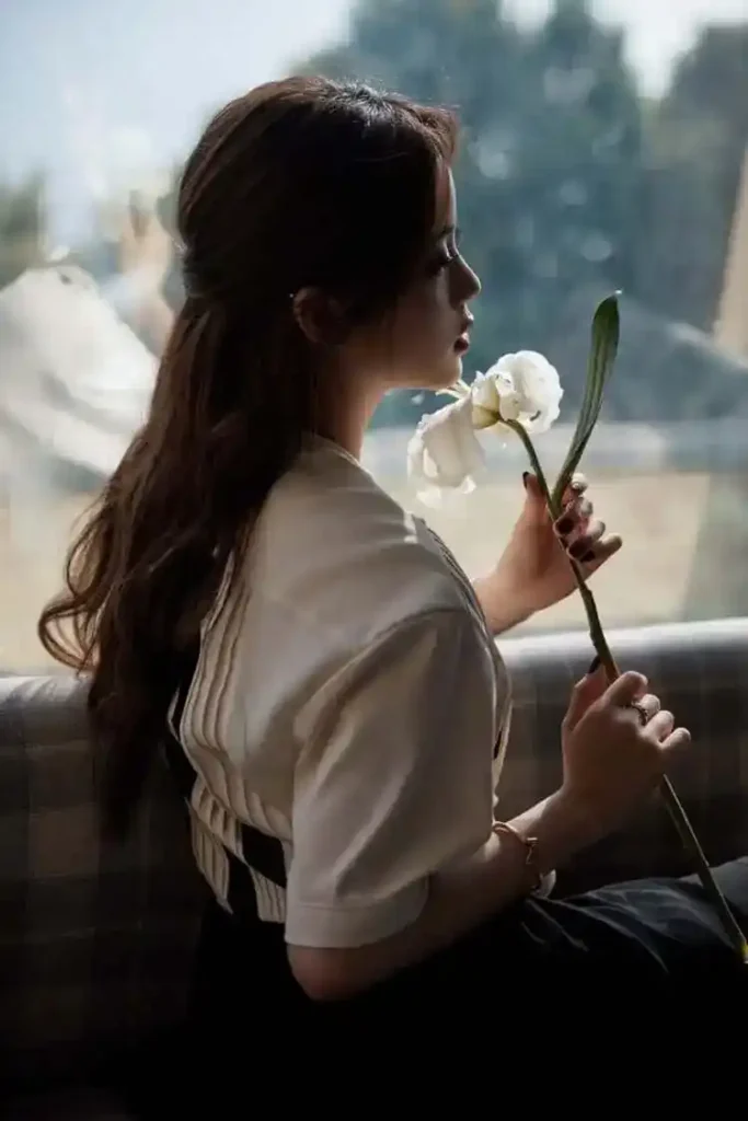 alone emotional sad girl dp