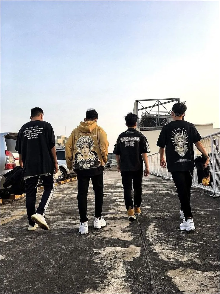 whatsapp friends group dp