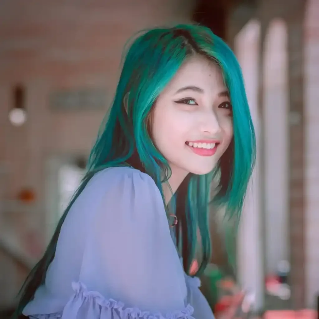 cute simple girl pic