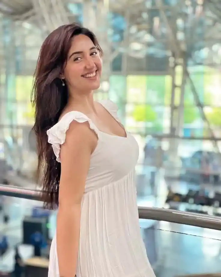 cute girl pic for dp