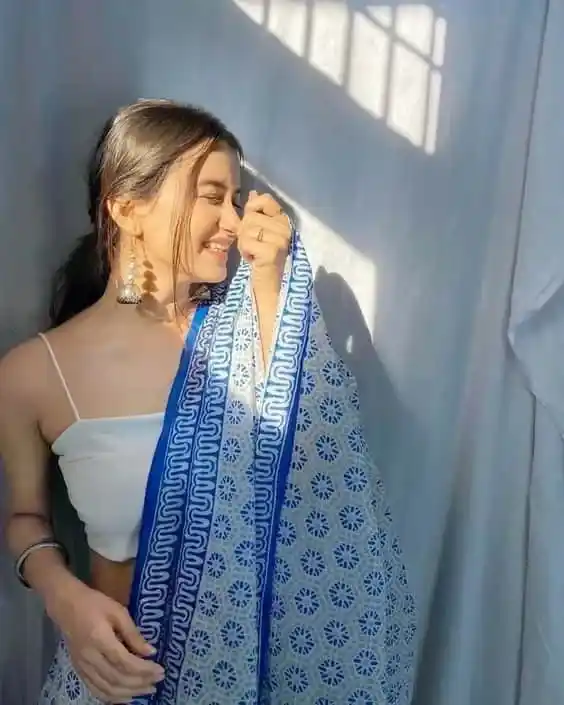 cute girl pic for dp