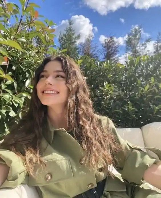 cute girl pic for dp