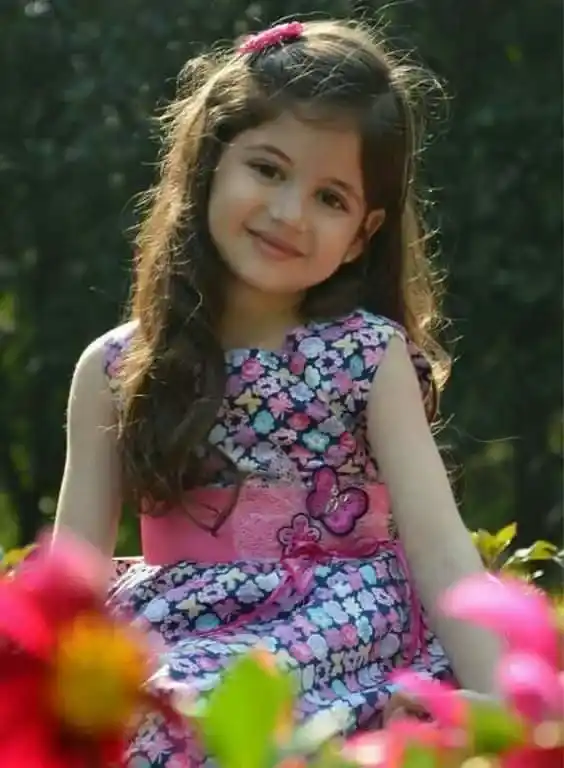 cute girl pic for dp