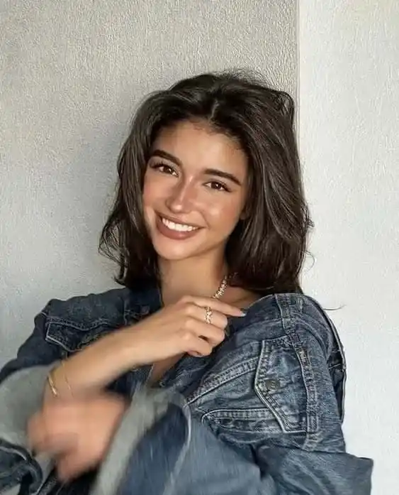 cute girl pic for dp