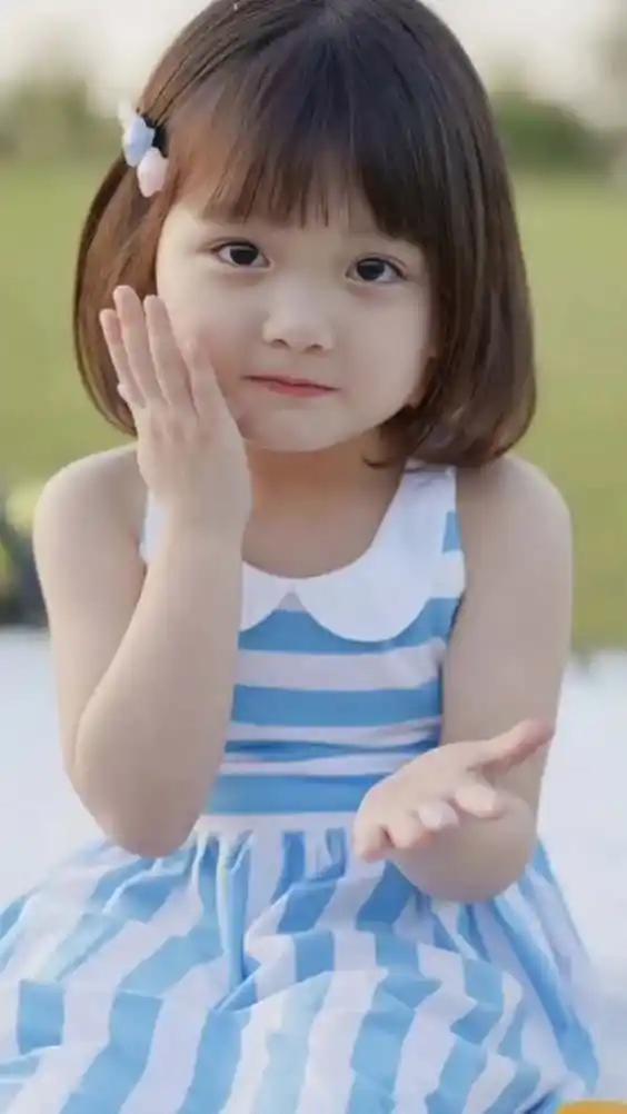 cute girl pic for dp