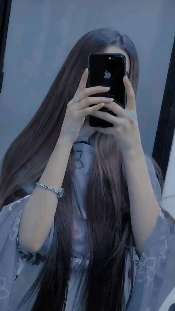 Hidden Face Girls DP